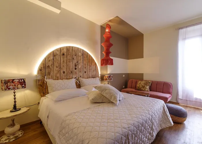 Aurora Boutique Hotel & Private Spa