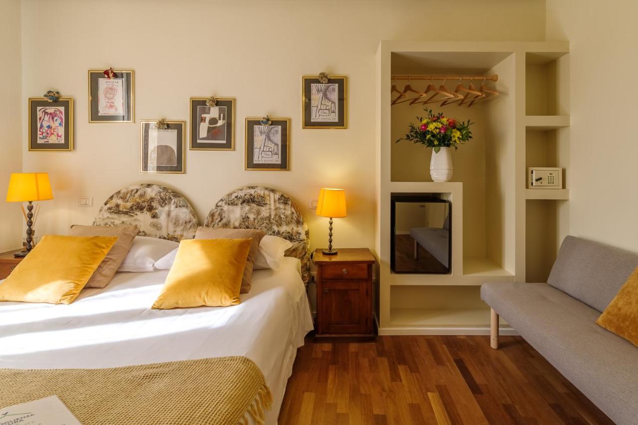 Aurora Boutique & Private 3*
