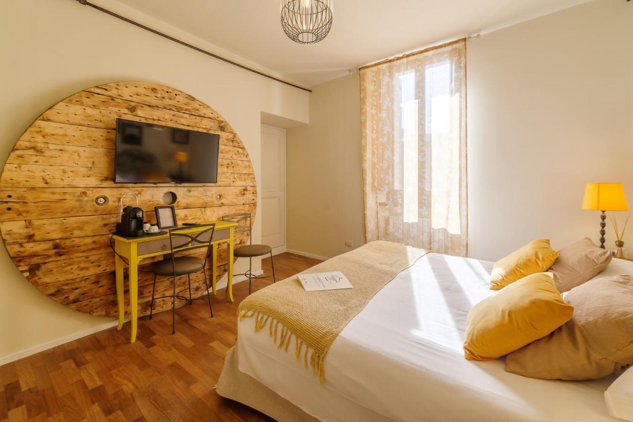 Aurora Boutique & Private 3*
