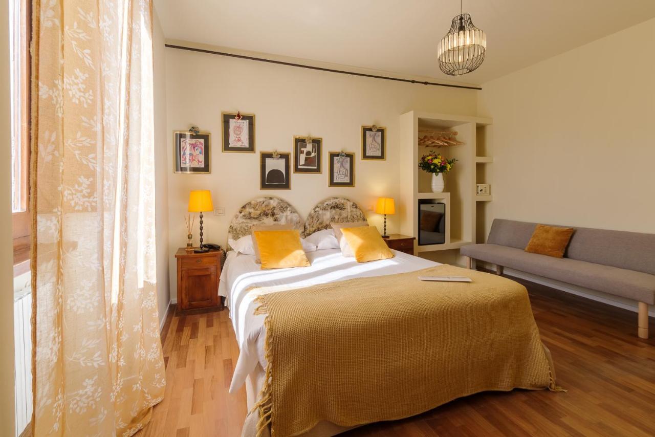 Hotel Aurora Boutique & Private 3*